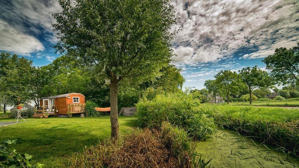 B&B Hetvrijdagsgevoel 스네크 외부 사진